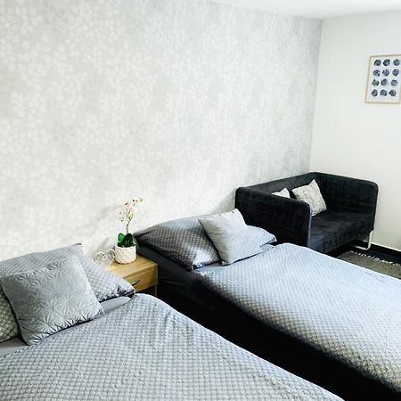 Apartmany Na Zahradni Breclav Phòng bức ảnh