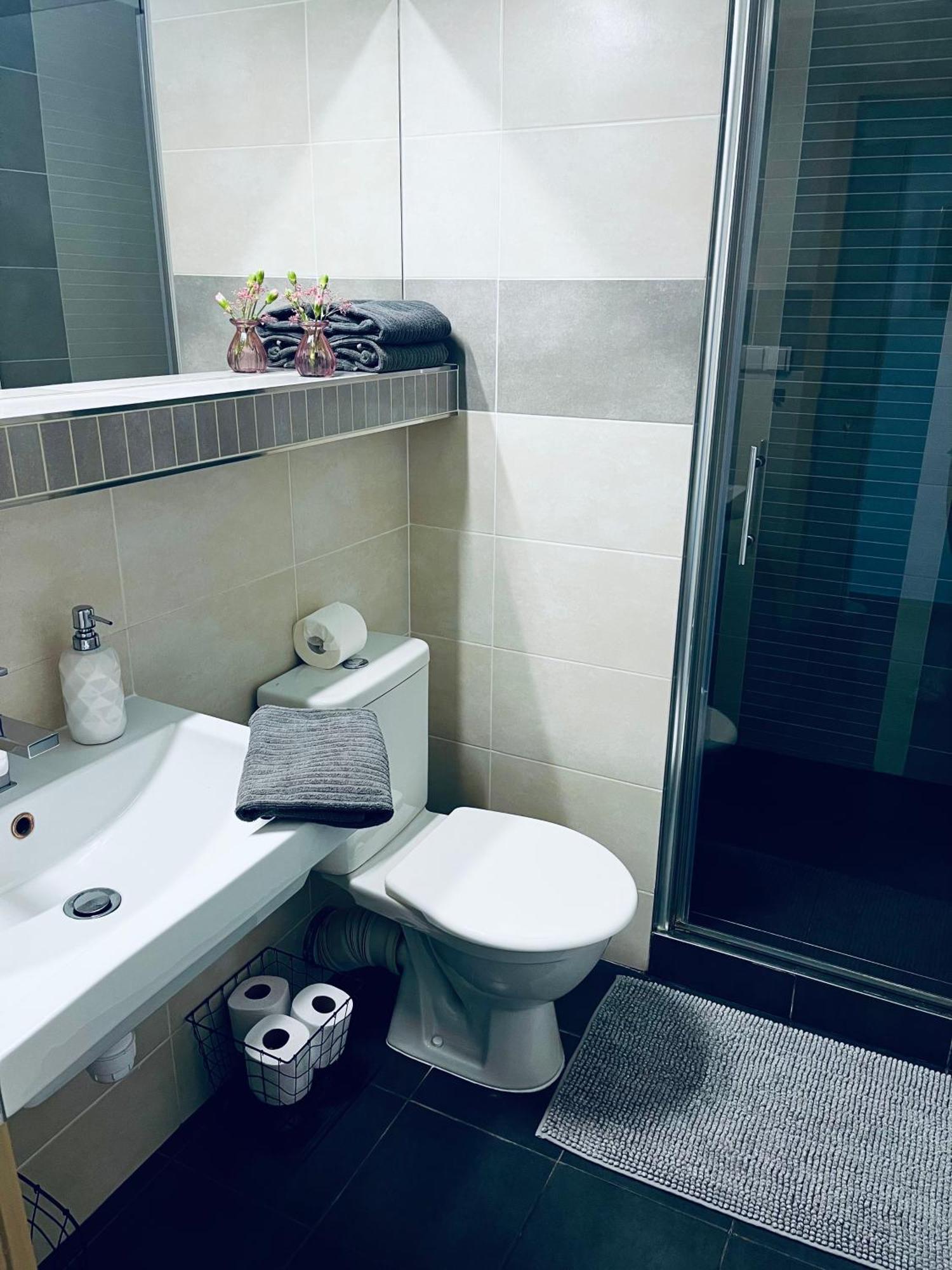 Apartmany Na Zahradni Breclav Ngoại thất bức ảnh